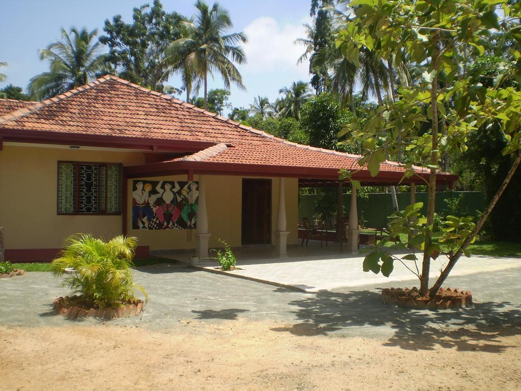Bentota Villa Exterior photo